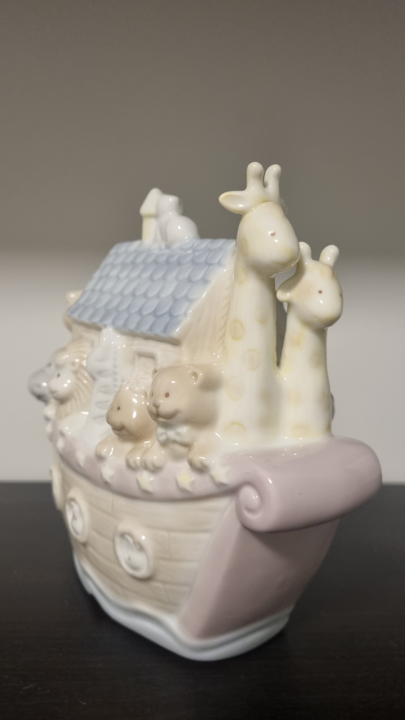 Noah's Ark Figurine - photo 2