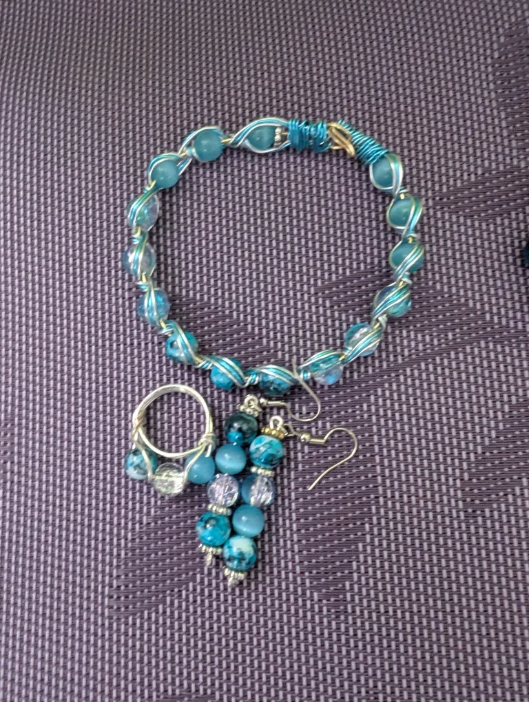 🧡Handmade Beaded Bracelet & Ring Set image indicator(2)