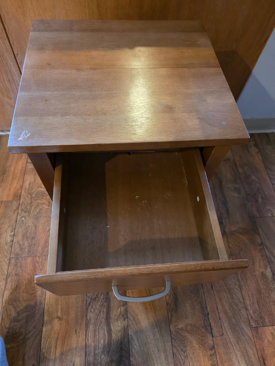 Wooden Nightstand with Drawers image indicator(2)