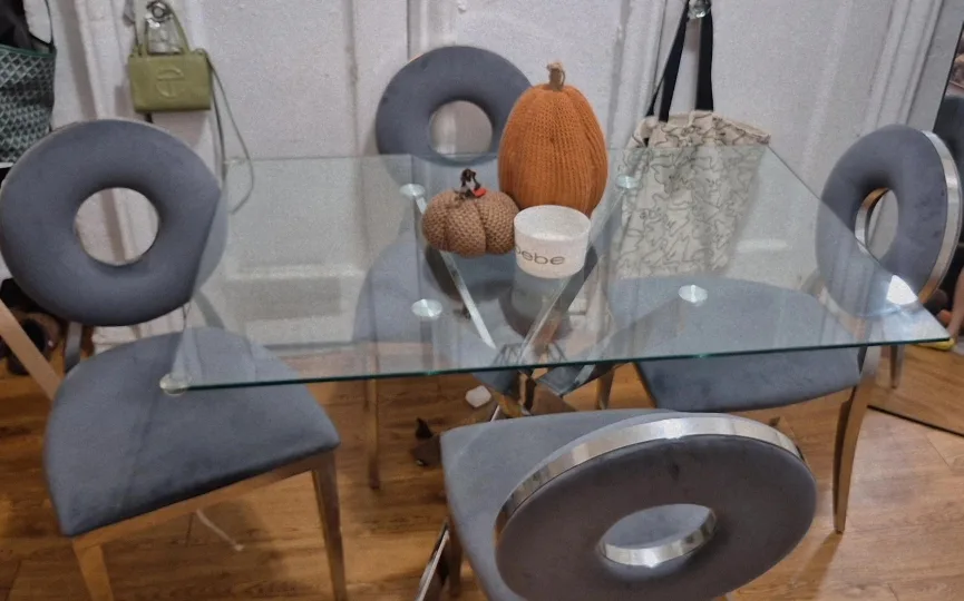 Glass Dining Table with 4 Gray Chairs image indicator(2)
