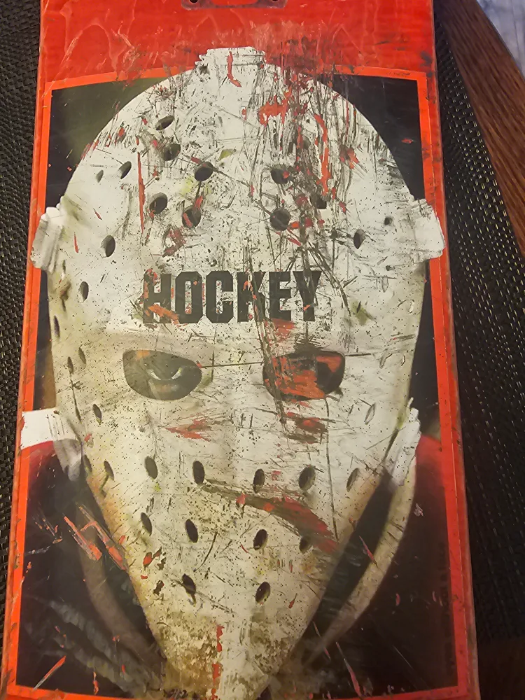 Used Hockey Graphic Skateboard Deck image indicator(2)