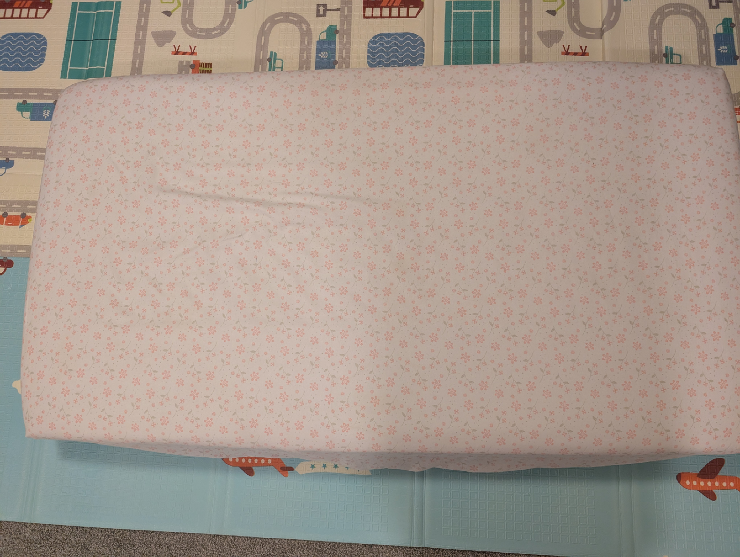 Black Baby Crib with baby bed. - photo 2