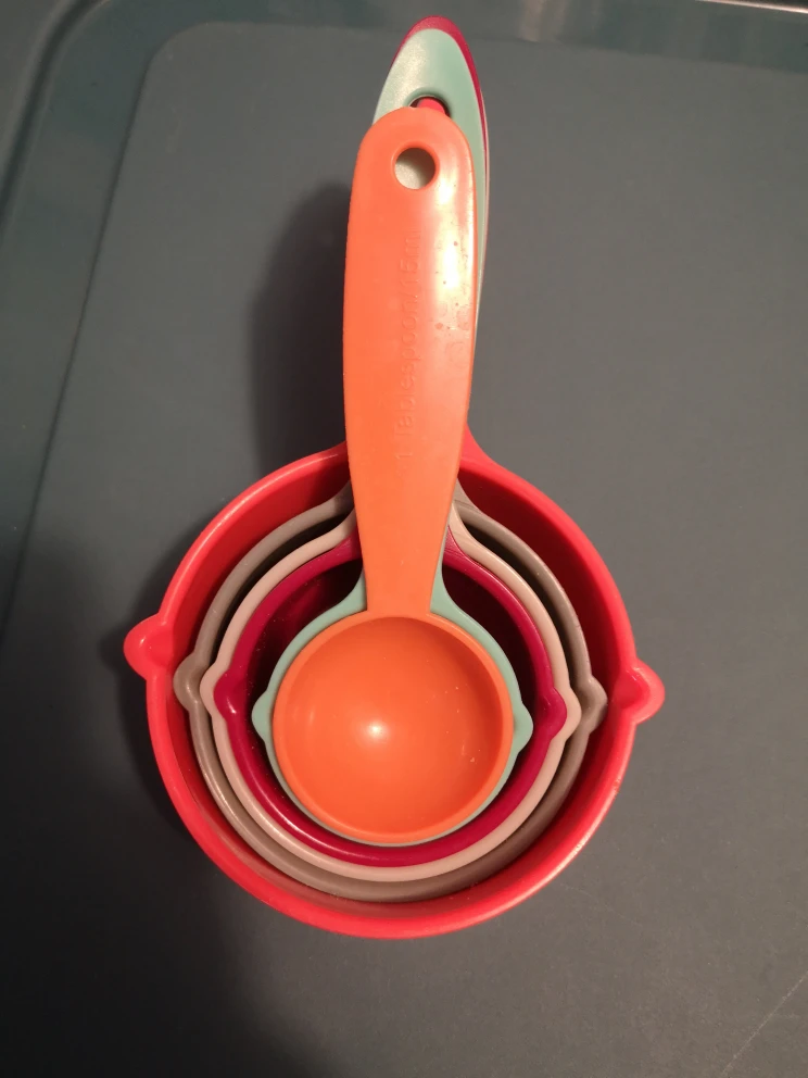 Colorful Measuring Cups - Set of 5