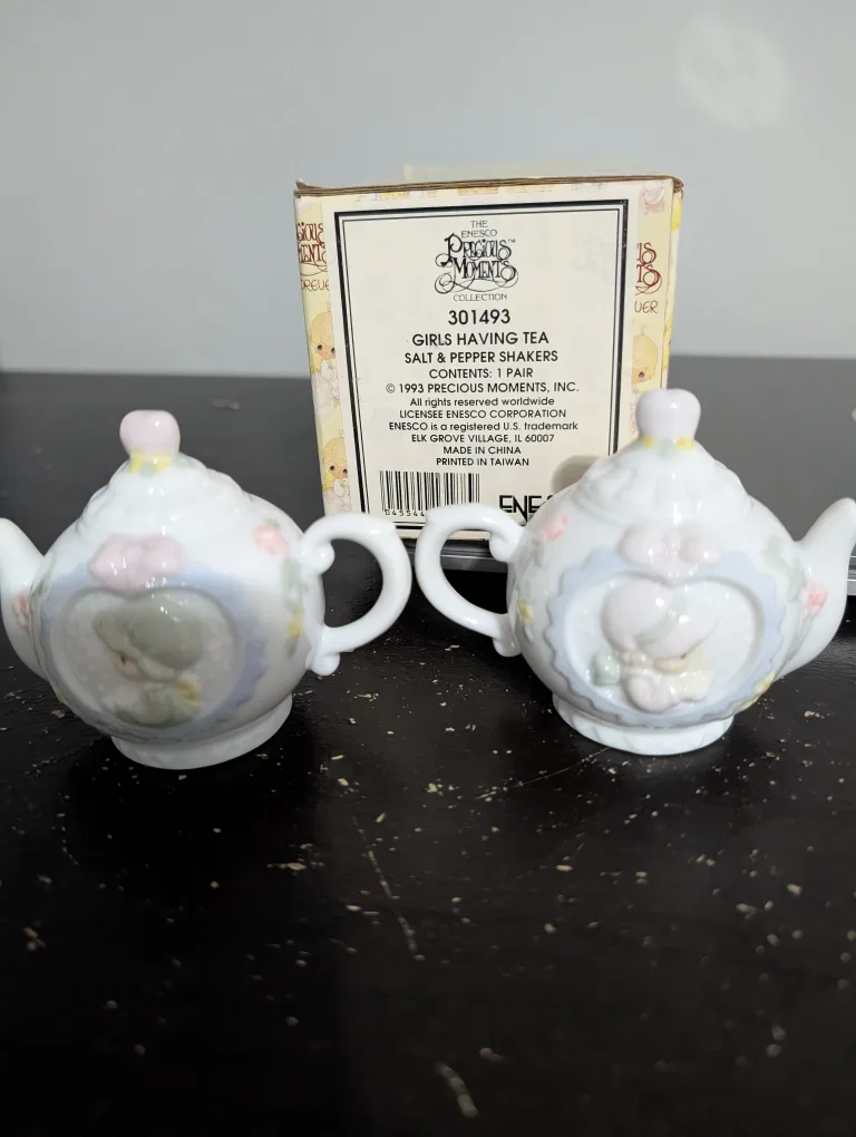 Precious Moments "Girls Having Tea" Salt & Pepper Shakers thumbnail
