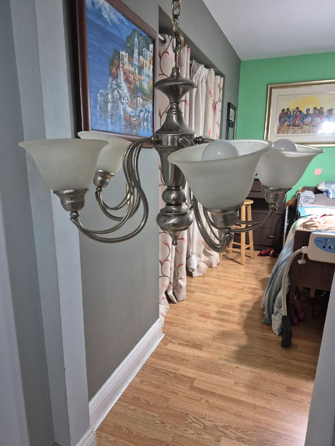 Silver 5-Light Chandelier image indicator(4)