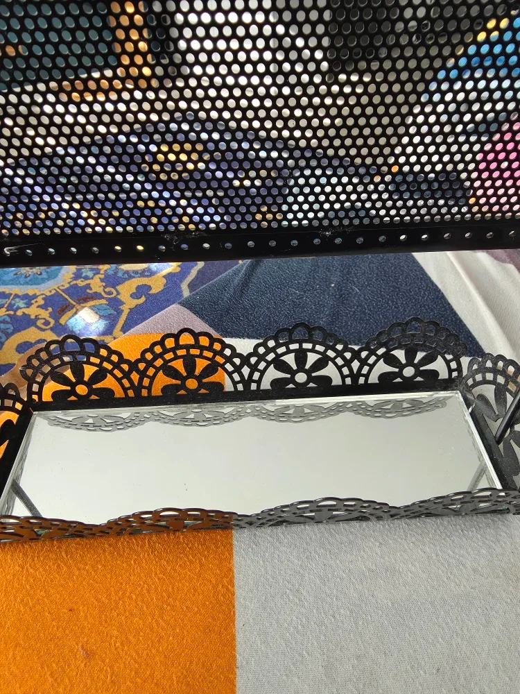 Black Metal Jewelry Display Stand image indicator(5)