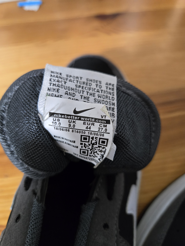 Nike Air Force 1 Grey/Black - Size 10 US