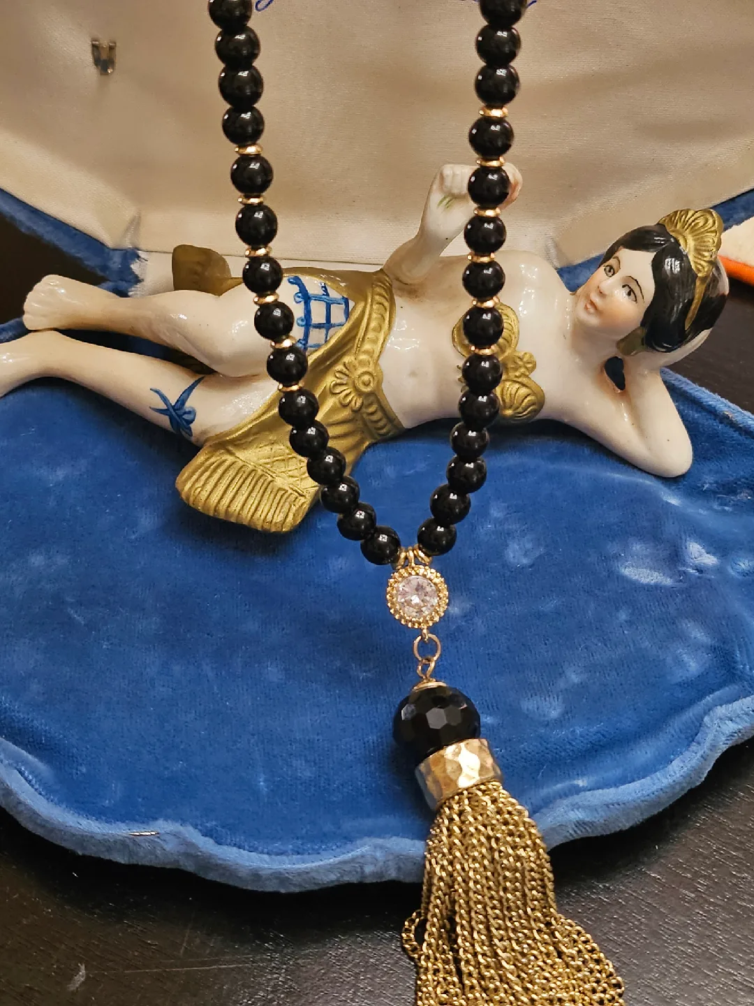 Black Beaded Tassel Necklace image indicator(2)