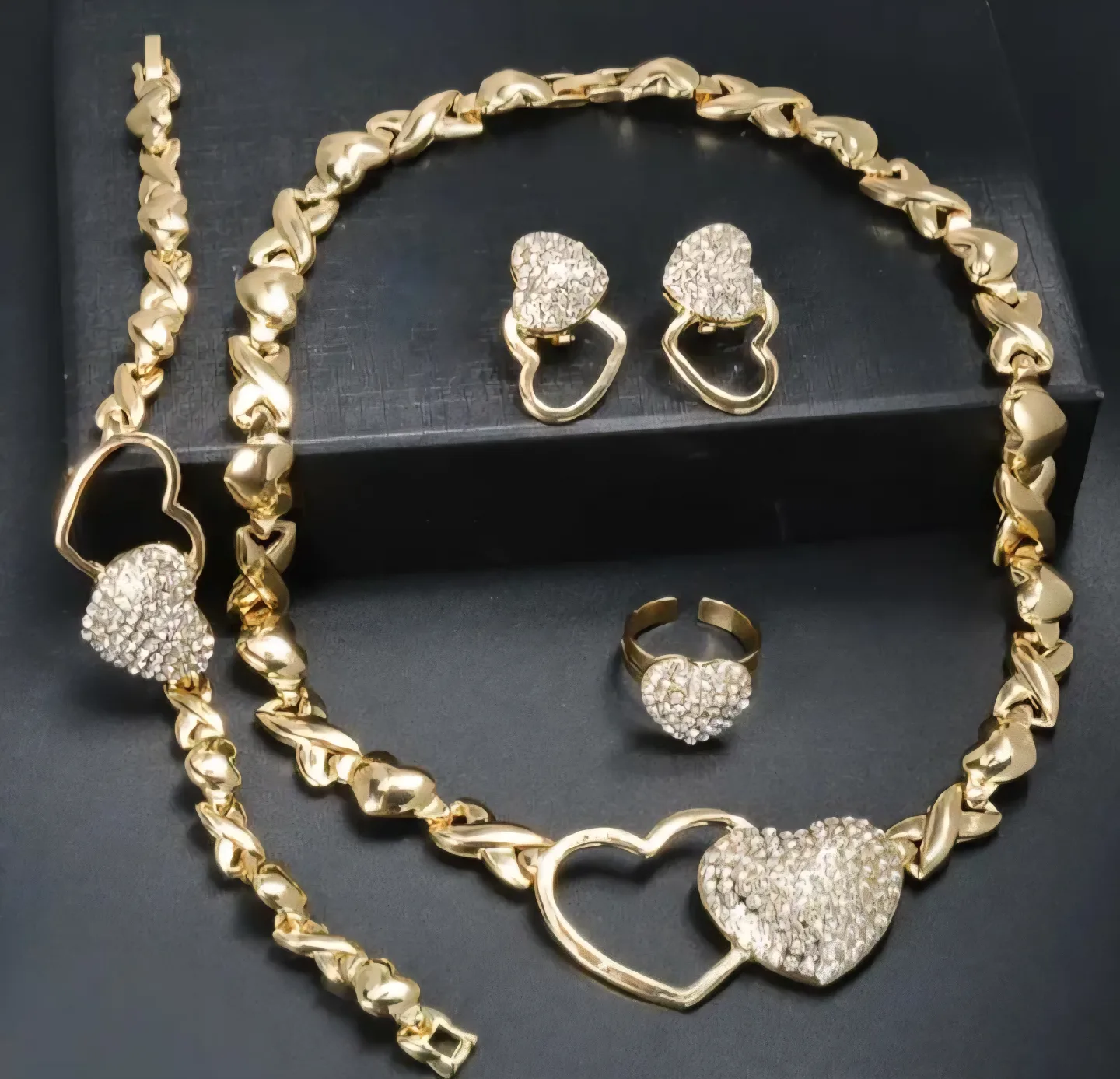 Gold Heart Jewelry Set - Necklace, Bracelet, Ring, Earrings image indicator(4)