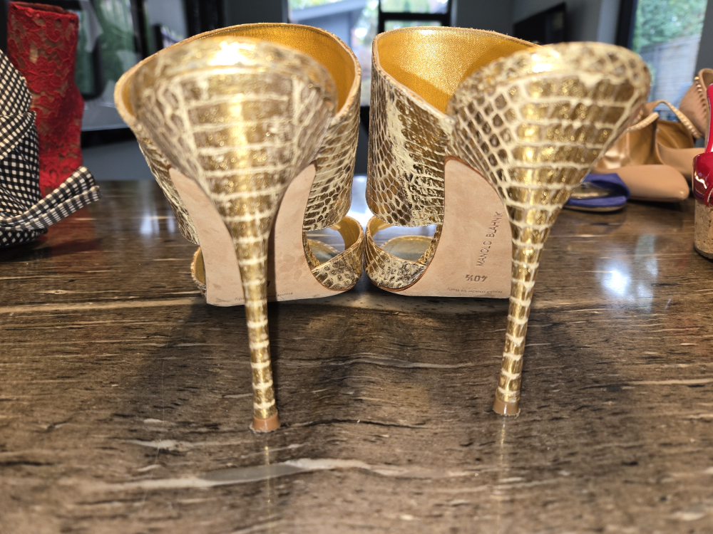 Manolo Blahnik Gold Snakeskin Heels, Size 40.5 - photo 4