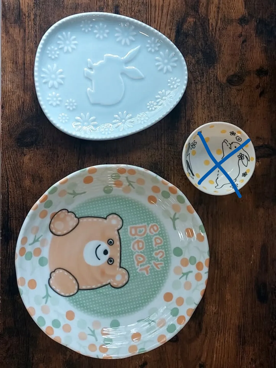 Assorted Ceramic Accent Dishes image indicator(2)