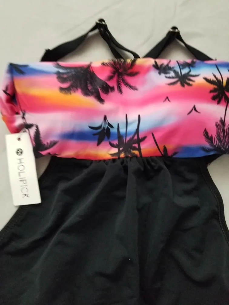 HOLI PICK Black Swimsuit Top - Size Small image indicator(2)