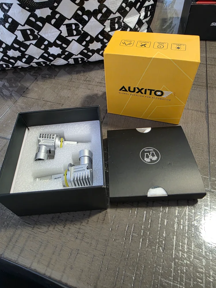 AUXITO LED Light Bulbs for Automotive image indicator(5)