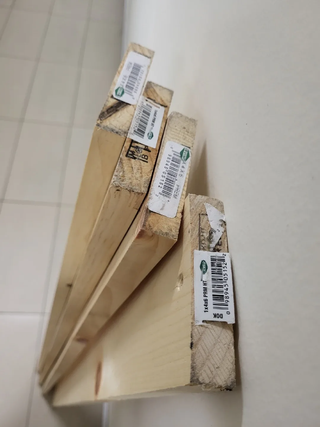 Irving Pine Lumber/Woods 6 feet long, size 6x1 inch, 4 pieces image indicator(3)