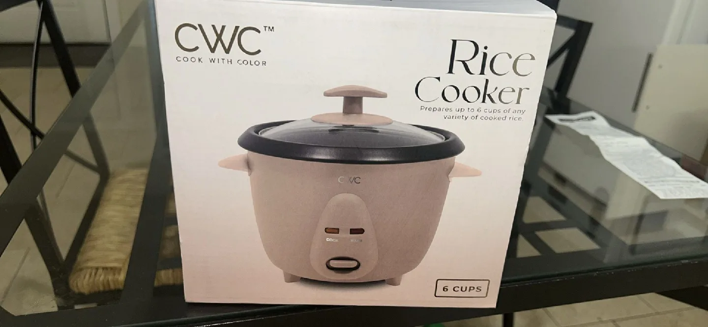 New CWC Rice Cooker - 6 Cups Capacity thumbnail