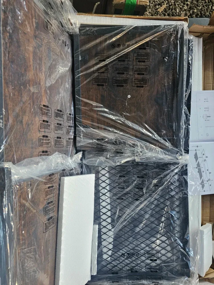 BRAND NEW RUSTIC TV STAND image indicator(3)