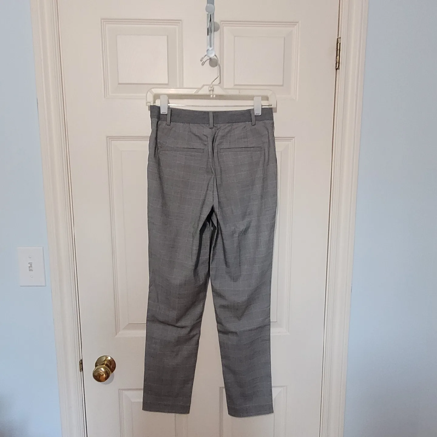 Uniqlo Grey Plaid Dress Pants image indicator(2)