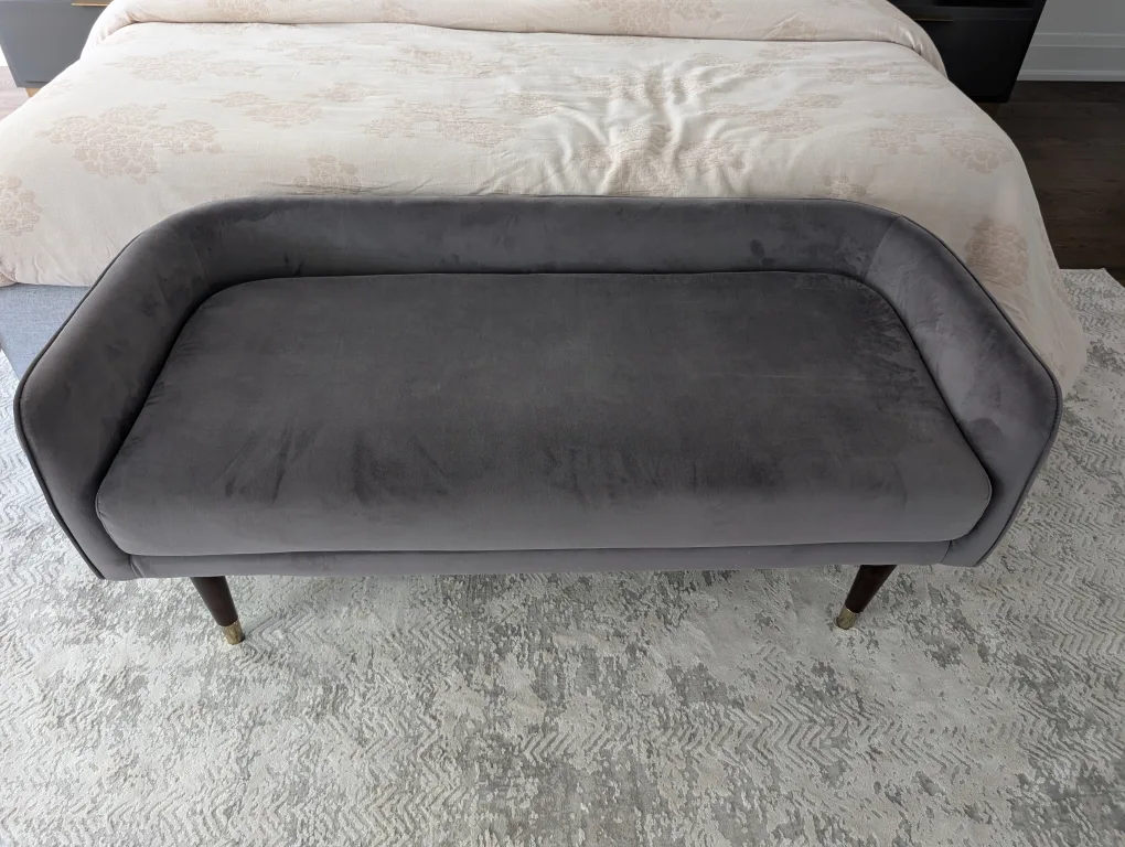 Grey Velvet Bench image indicator(3)