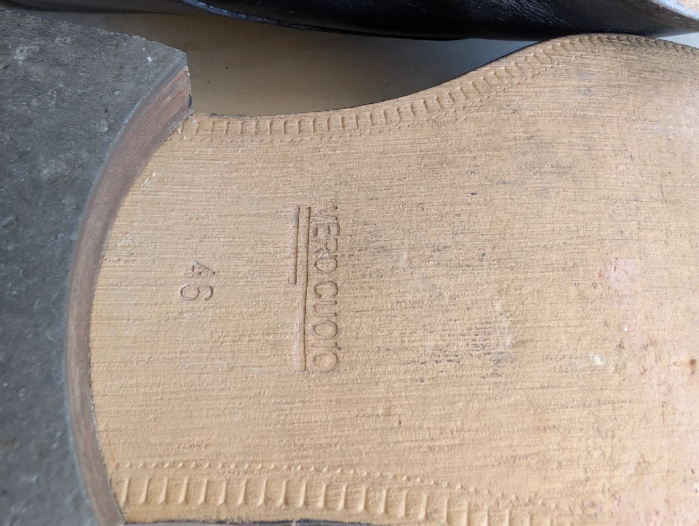 Vero Cuoio Black Leather Ankle Boots - Size 46 (US 12) image indicator(5)