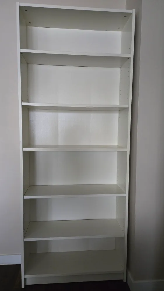 White Bookshelf thumbnail