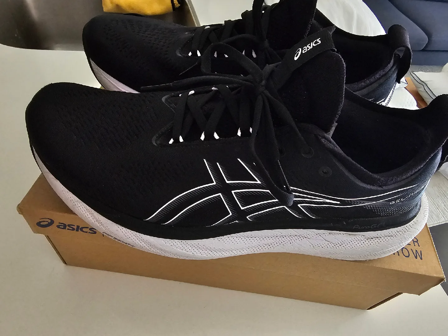 Moving Sale - Men's Asics Gel-Nimbus 25 Black US 11.5