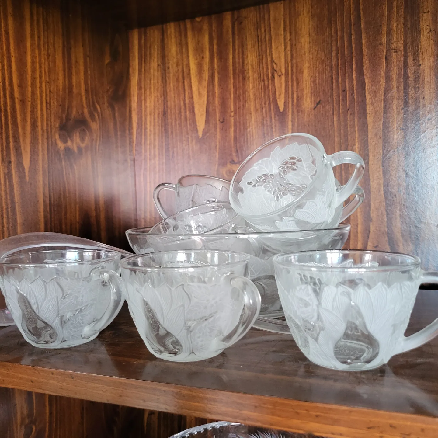 Vintage Punch Bowl and 9 Cups Set thumbnail