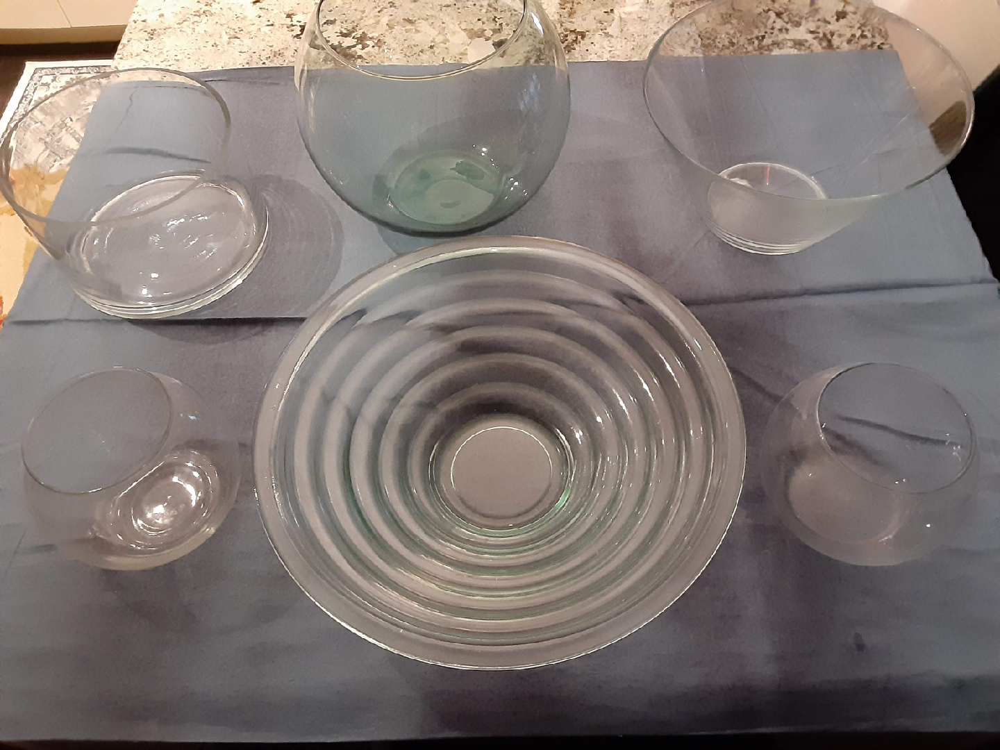 Assorted Glass Bowls - Set of 6, 4 Glass Plates - photo 3