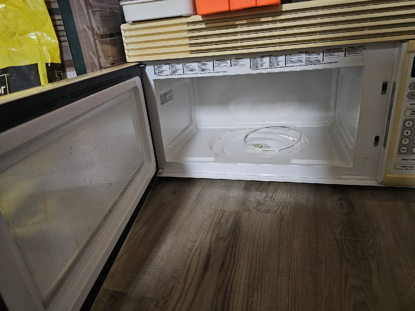 Magic Chef Microwave Oven image indicator(2)