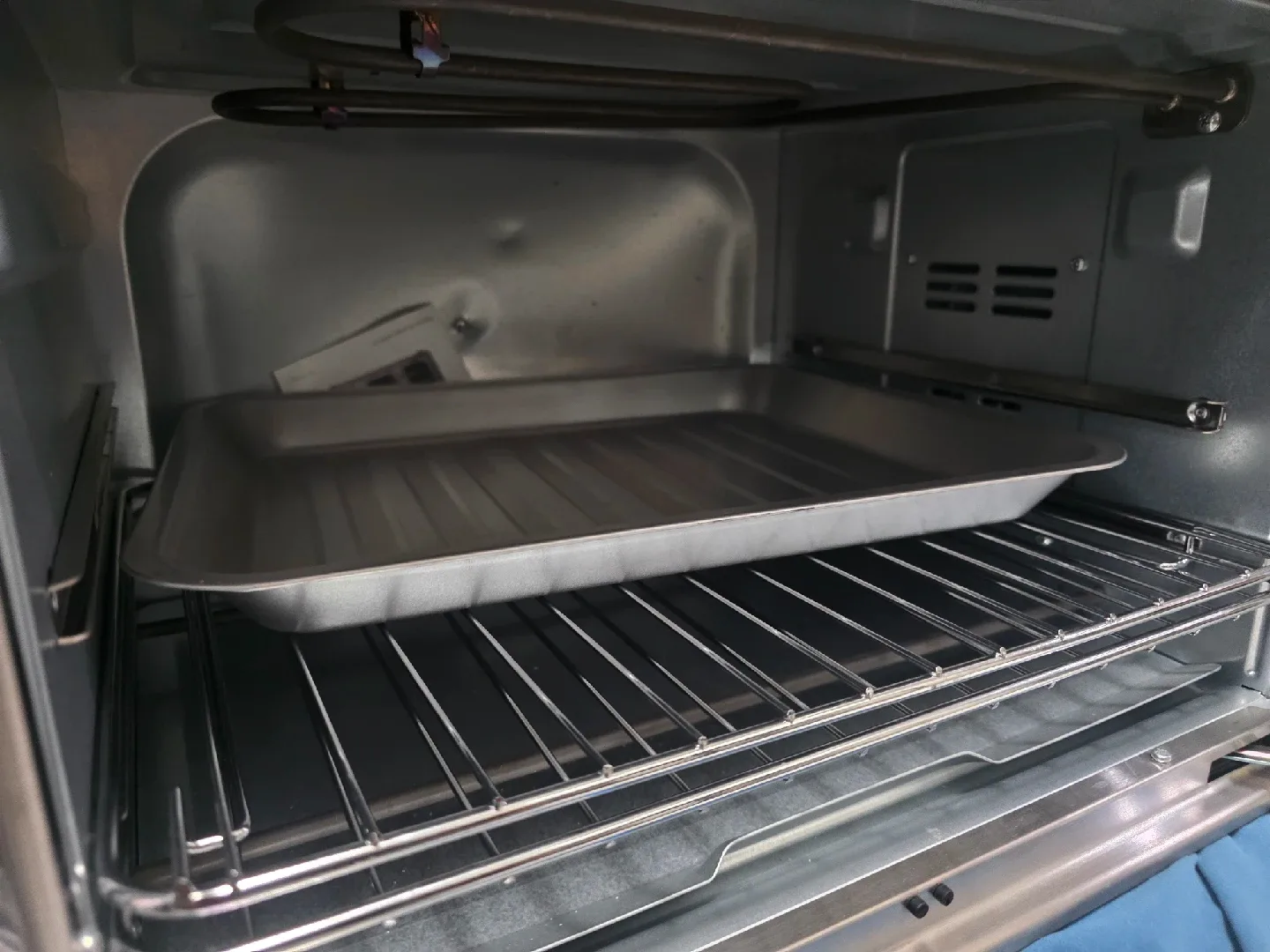 Oster Stainless Steel Oven image indicator(2)