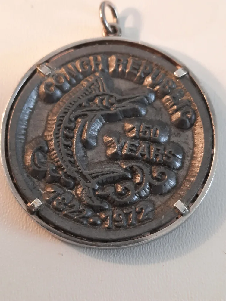 Conch Republic 1822-1972 150 Years Pendant sterling silver frame image indicator(4)