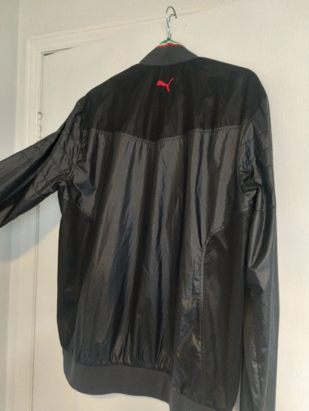 Puma Ferrari Track Jacket, Size M image indicator(6)