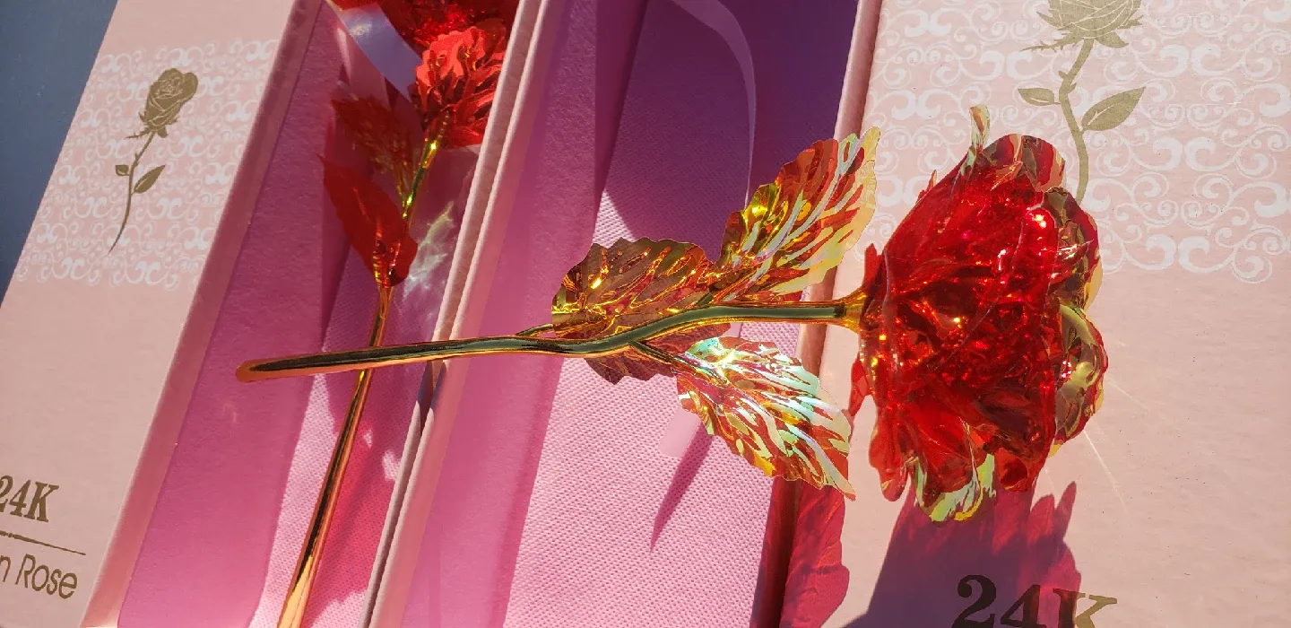 24K Gold Foil Rose in Box - Red image indicator(2)