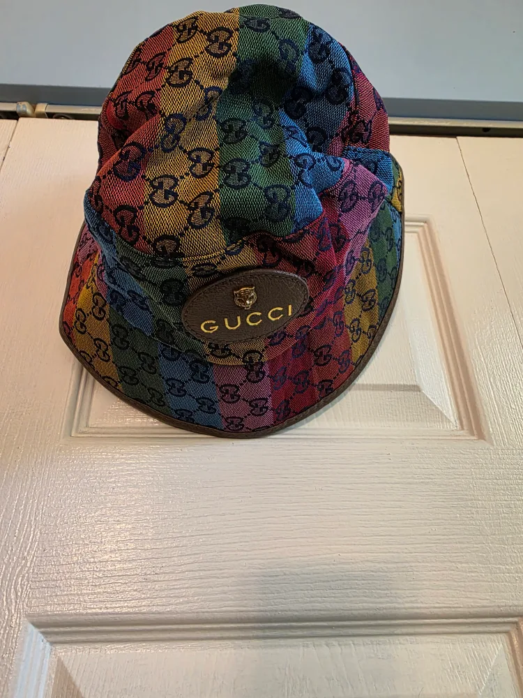 Gucci Rainbow Bucket Hat thumbnail