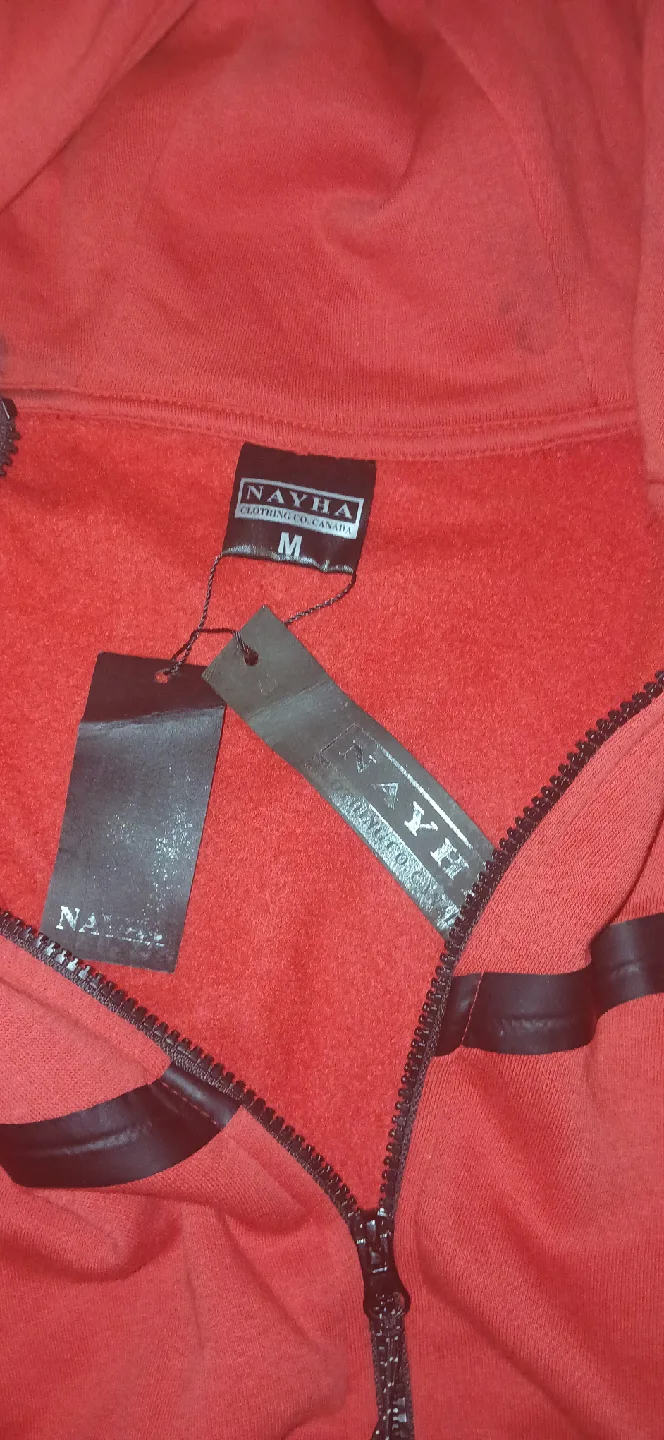 Nayha red Hoodie - Size M image indicator(2)