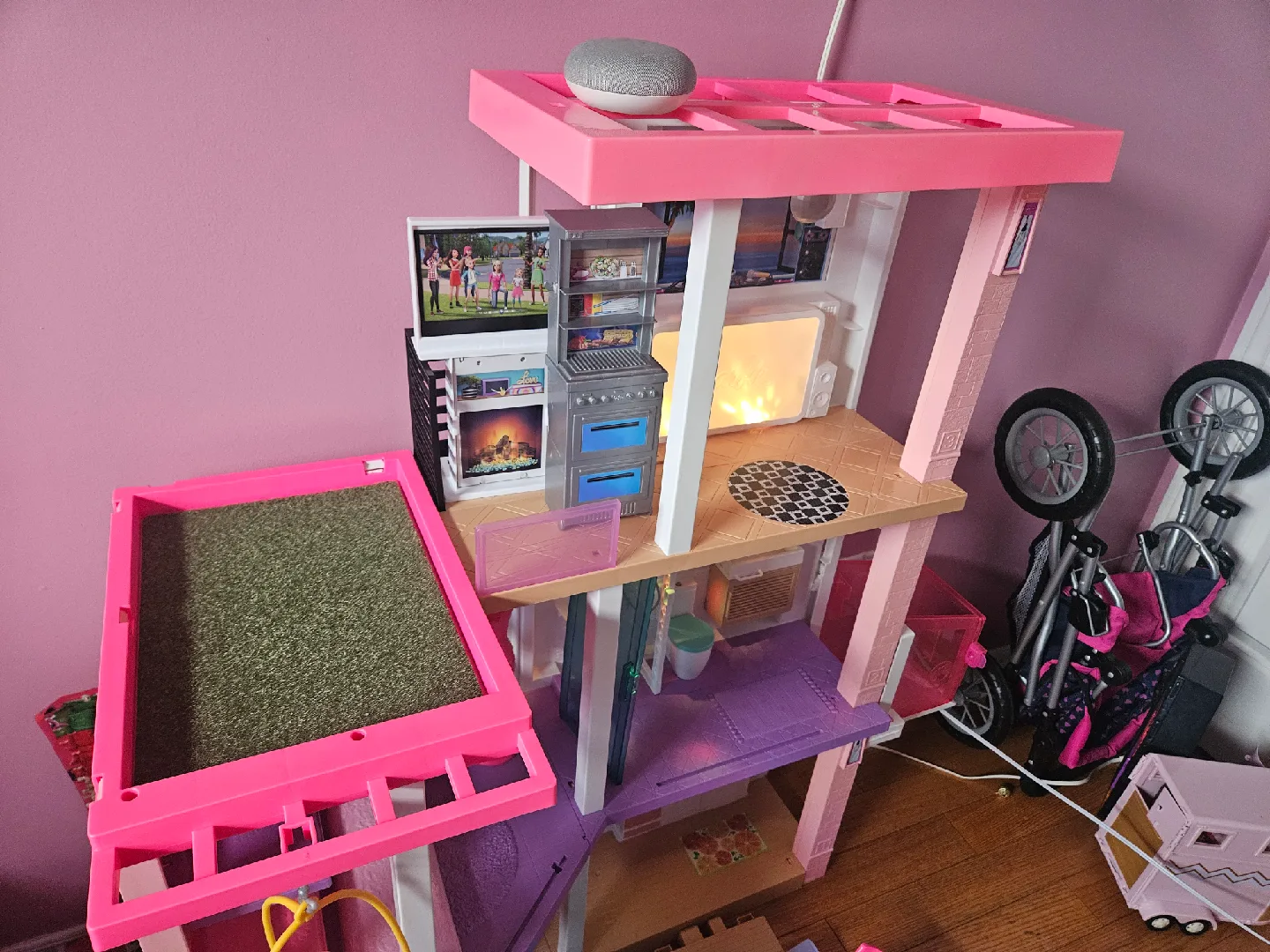 Barbie Dreamhouse Dollhouse image indicator(4)