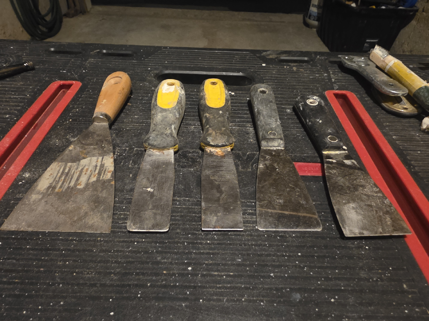 Used Putty Knives - Set of 5 - photo 2