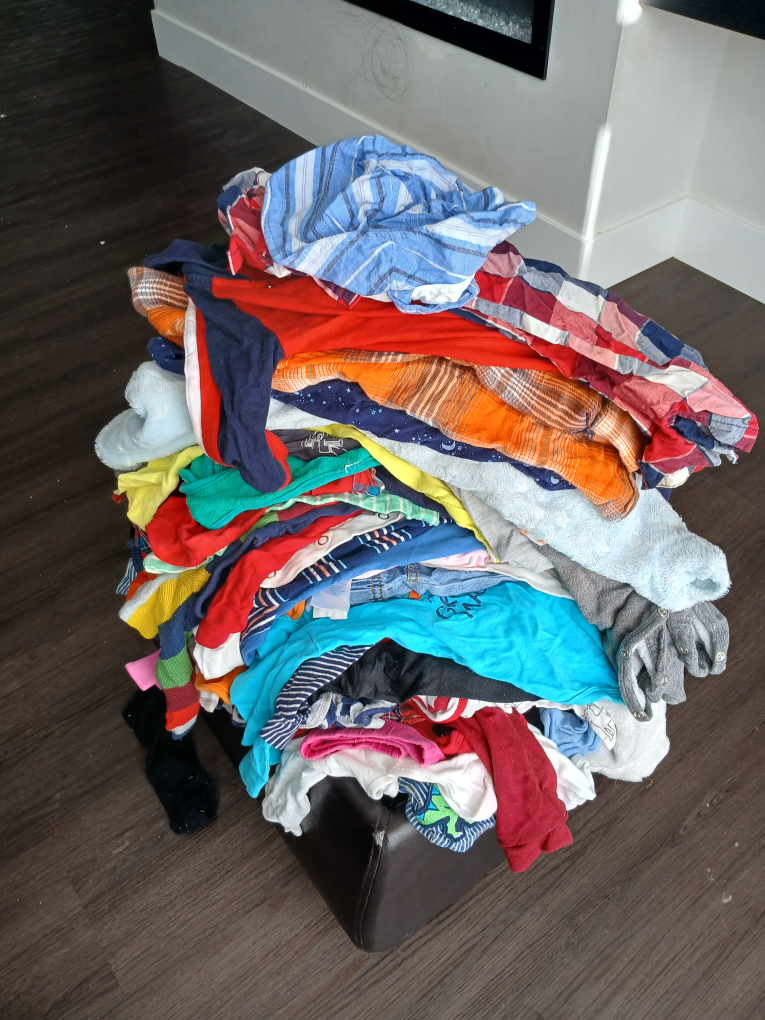 Baby Clothes Bundle - Like New !