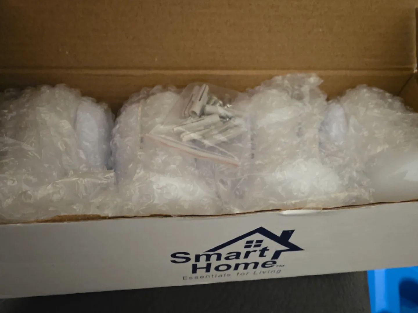 Smart Home Stick On Instant Lights Set - New image indicator(2)