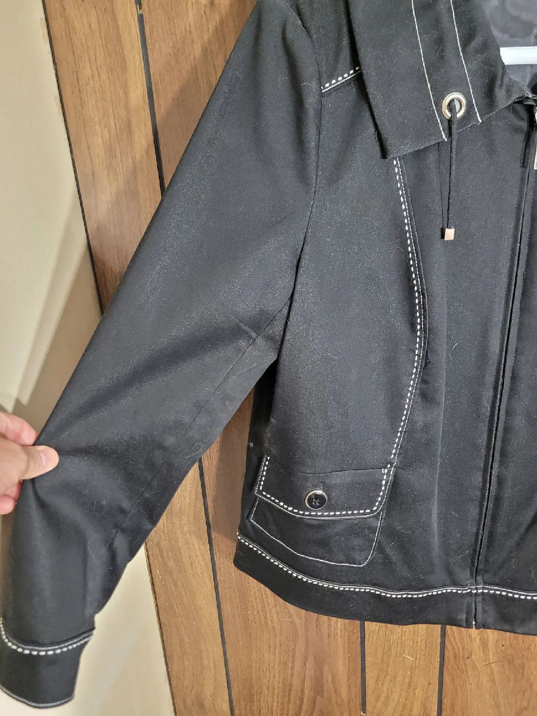 Tanjay Black Jacket - Size 12 image indicator(2)