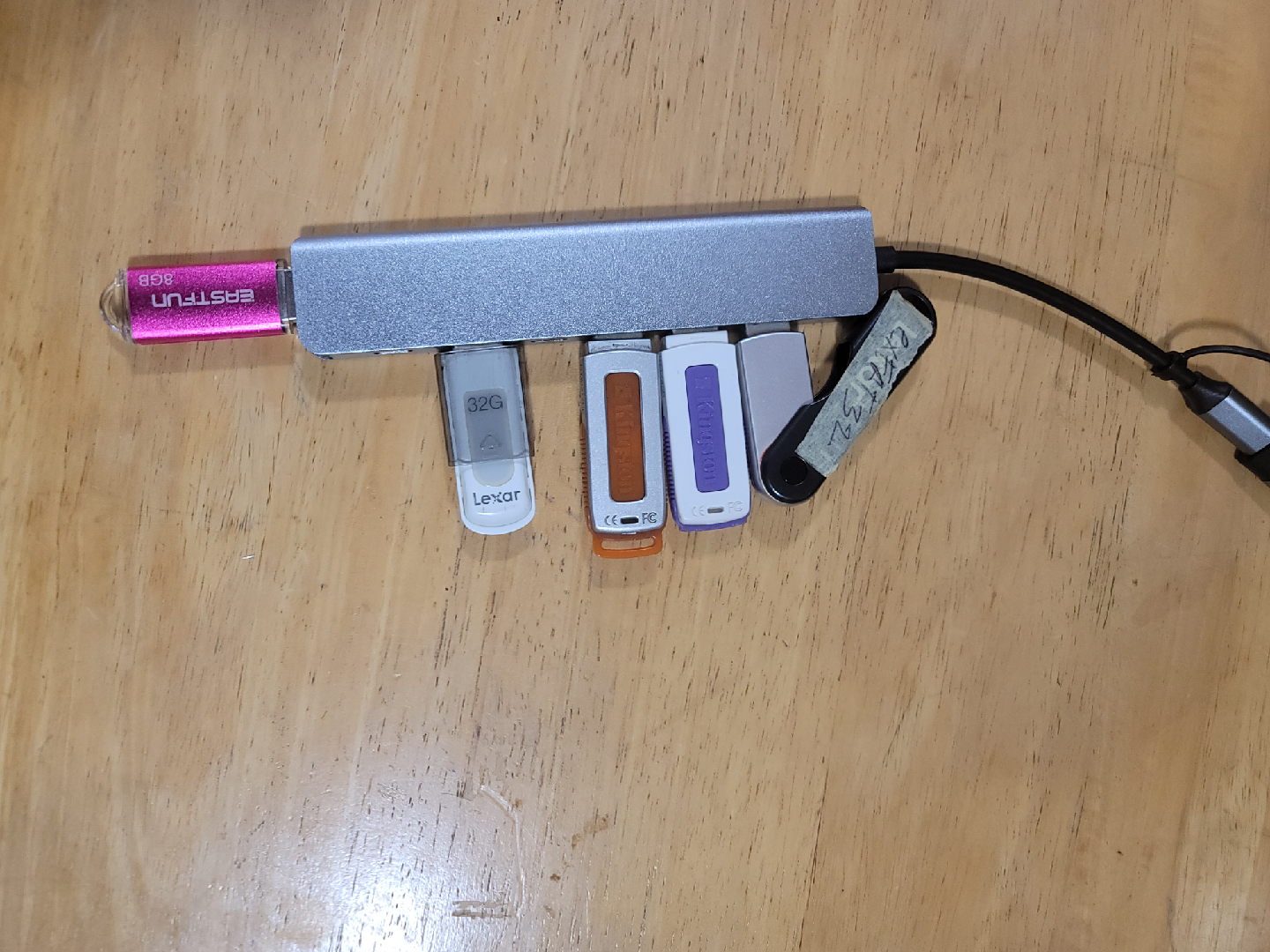 Hub USB 3.0 7 en 1 con puertos USB-C