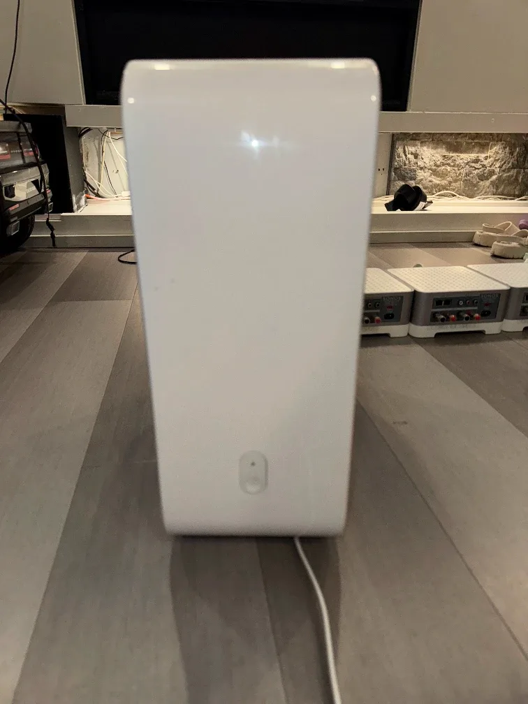 Sonos Sub (Gen 3) - White Subwoofer image indicator(7)
