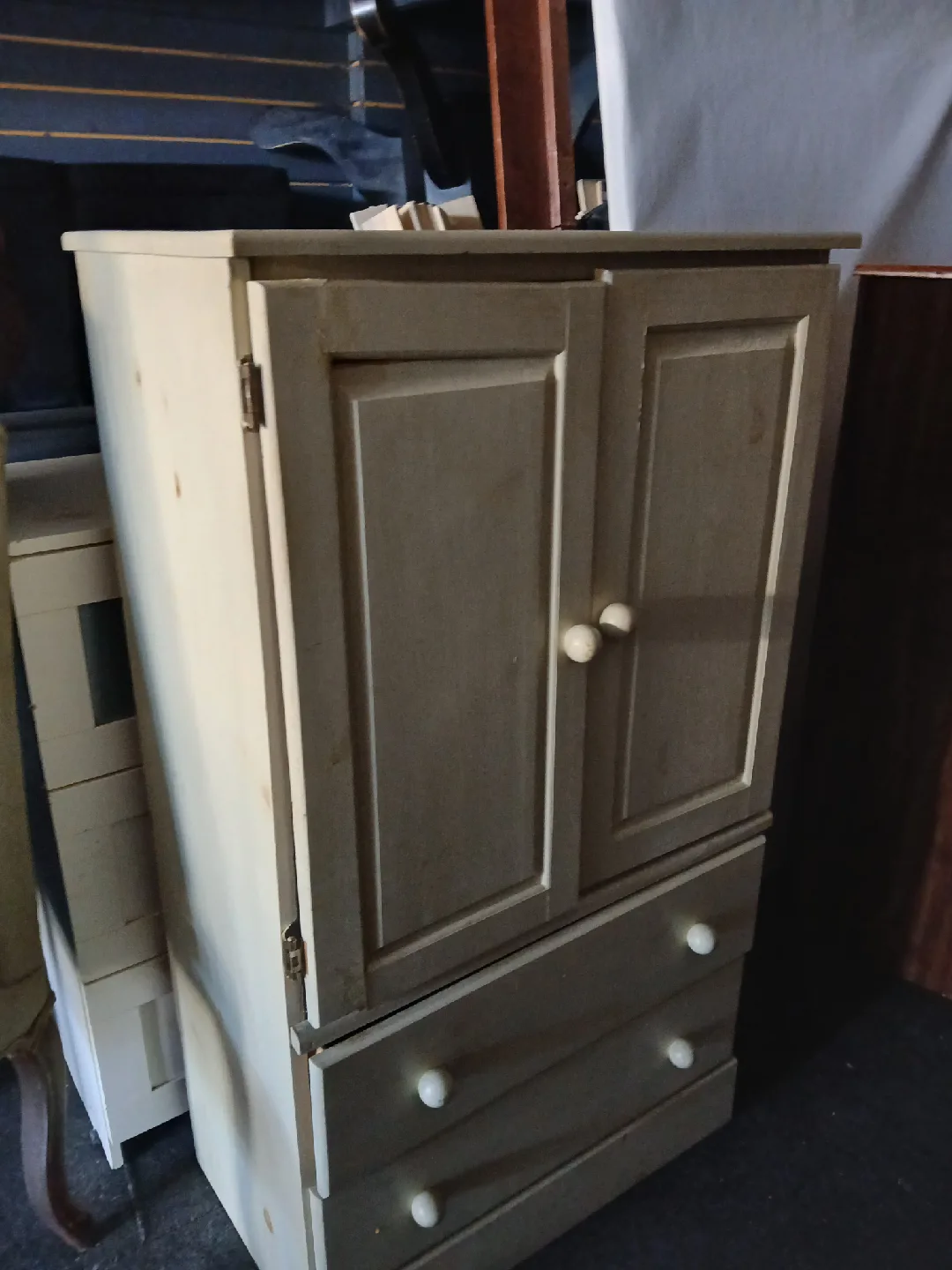dresser solid wood thumbnail
