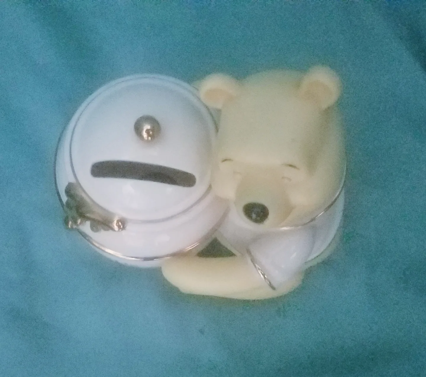 Disney Poohs Pot of Gold Piggy Bank  Excellent Condition image indicator(4)