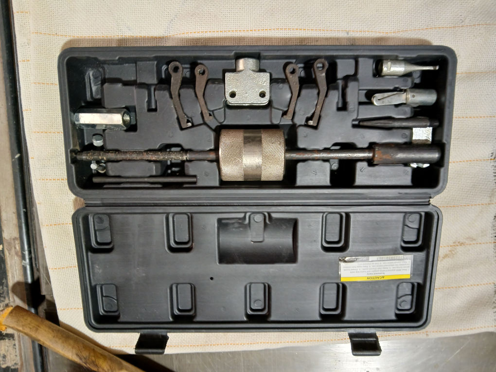 Pittsburgh Slide Hammer and Puller Set - photo 2