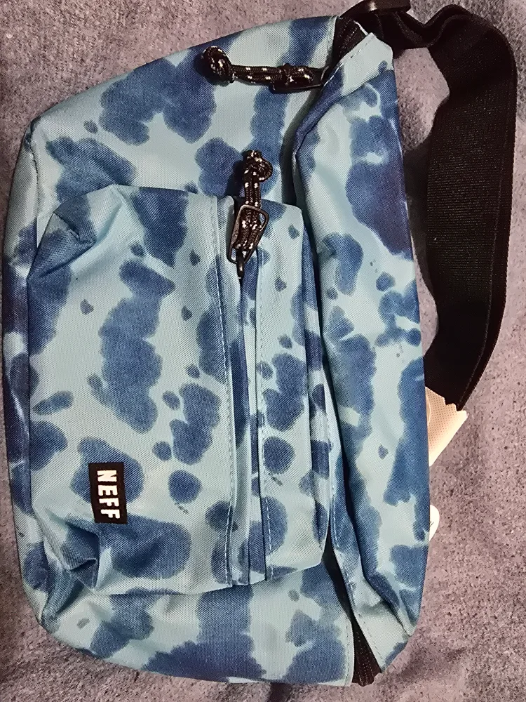 NEFF Blue Tie-Dye Sling Bag image indicator(4)