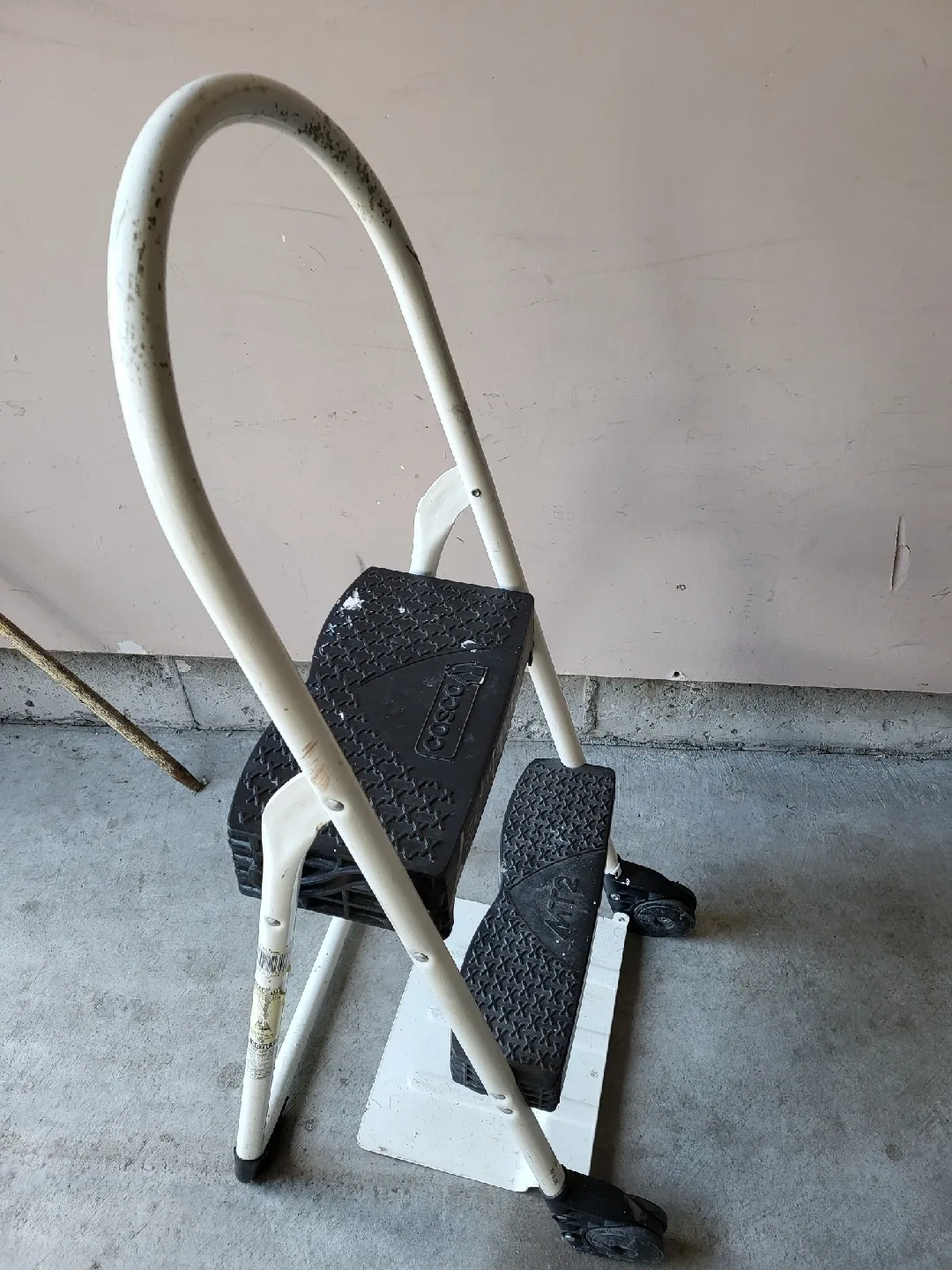 Cosco Step Stool/trolley image indicator(2)