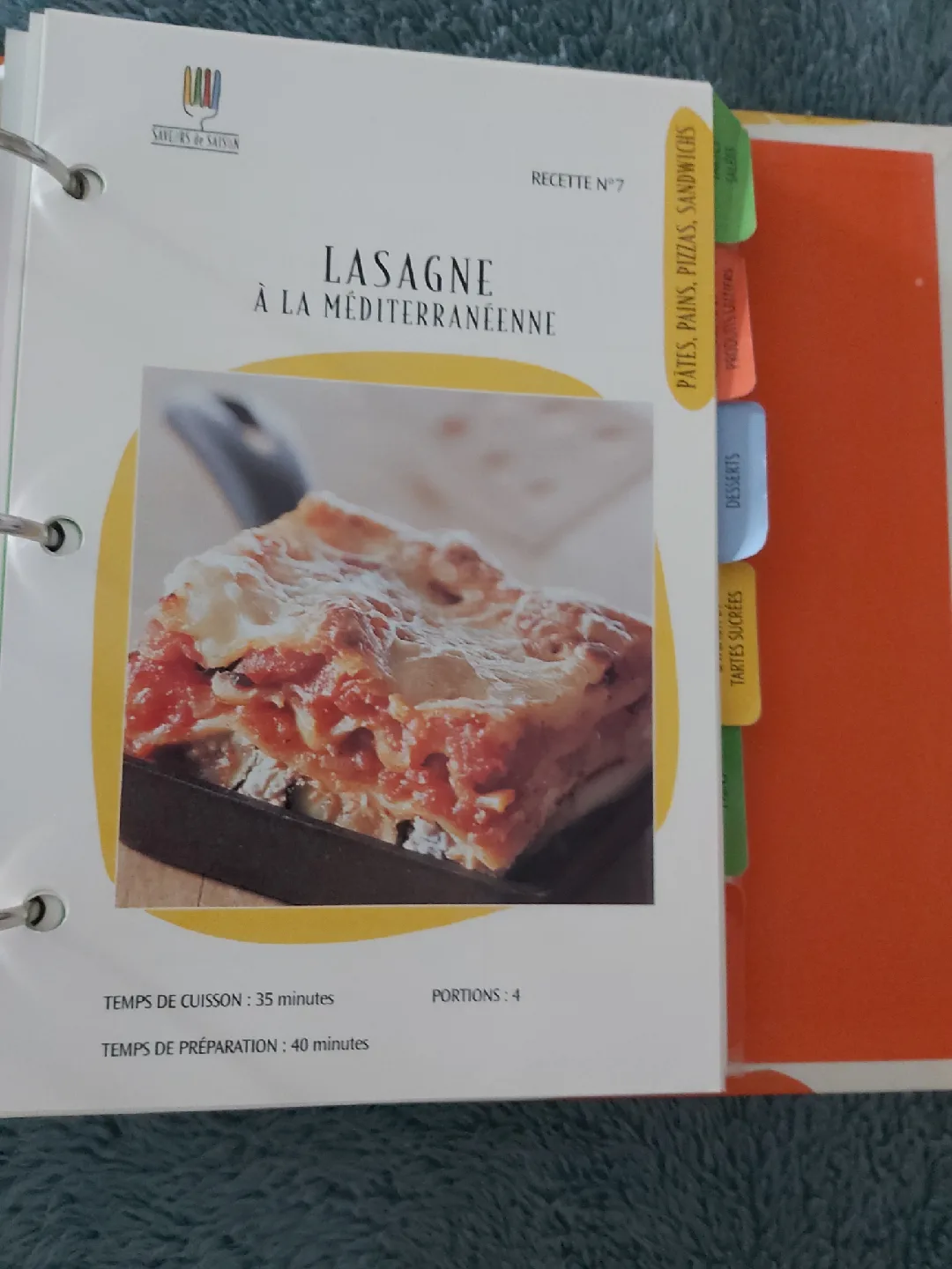 Saveurs de Saison Recipe Binder image indicator(4)