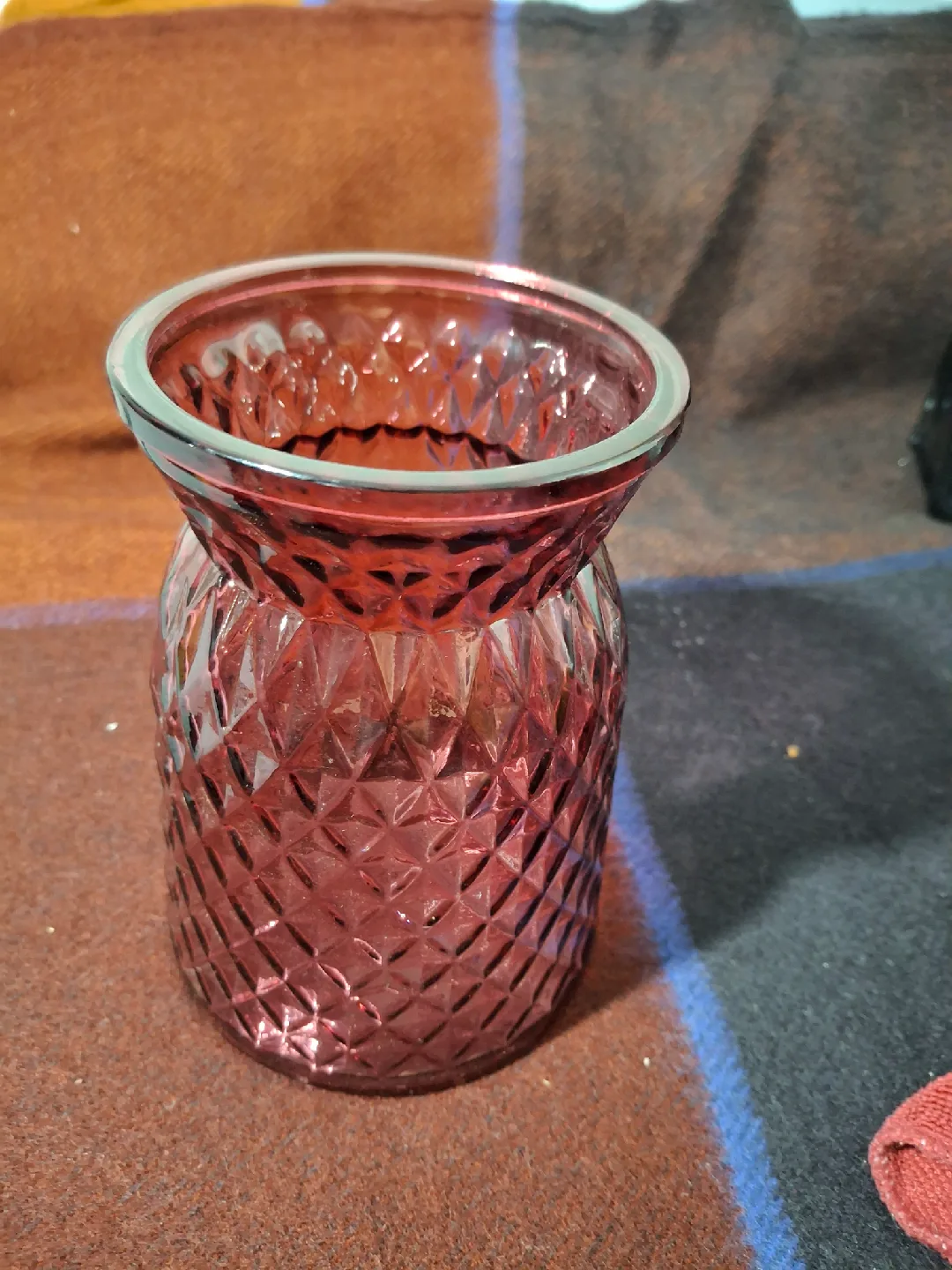 Red Glass Vase thumbnail