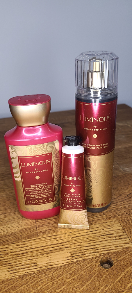 Bath & Body Works Luminous Set