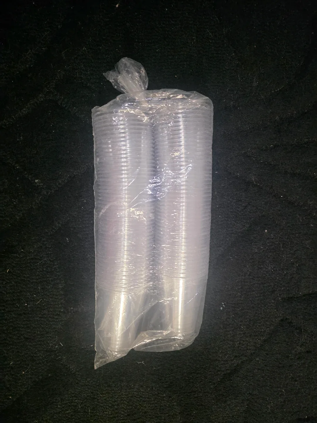 Bag of Clear Plastic Cups thumbnail